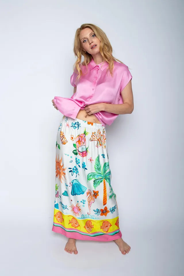 Emily Van Den Bergh - Pink Shirt