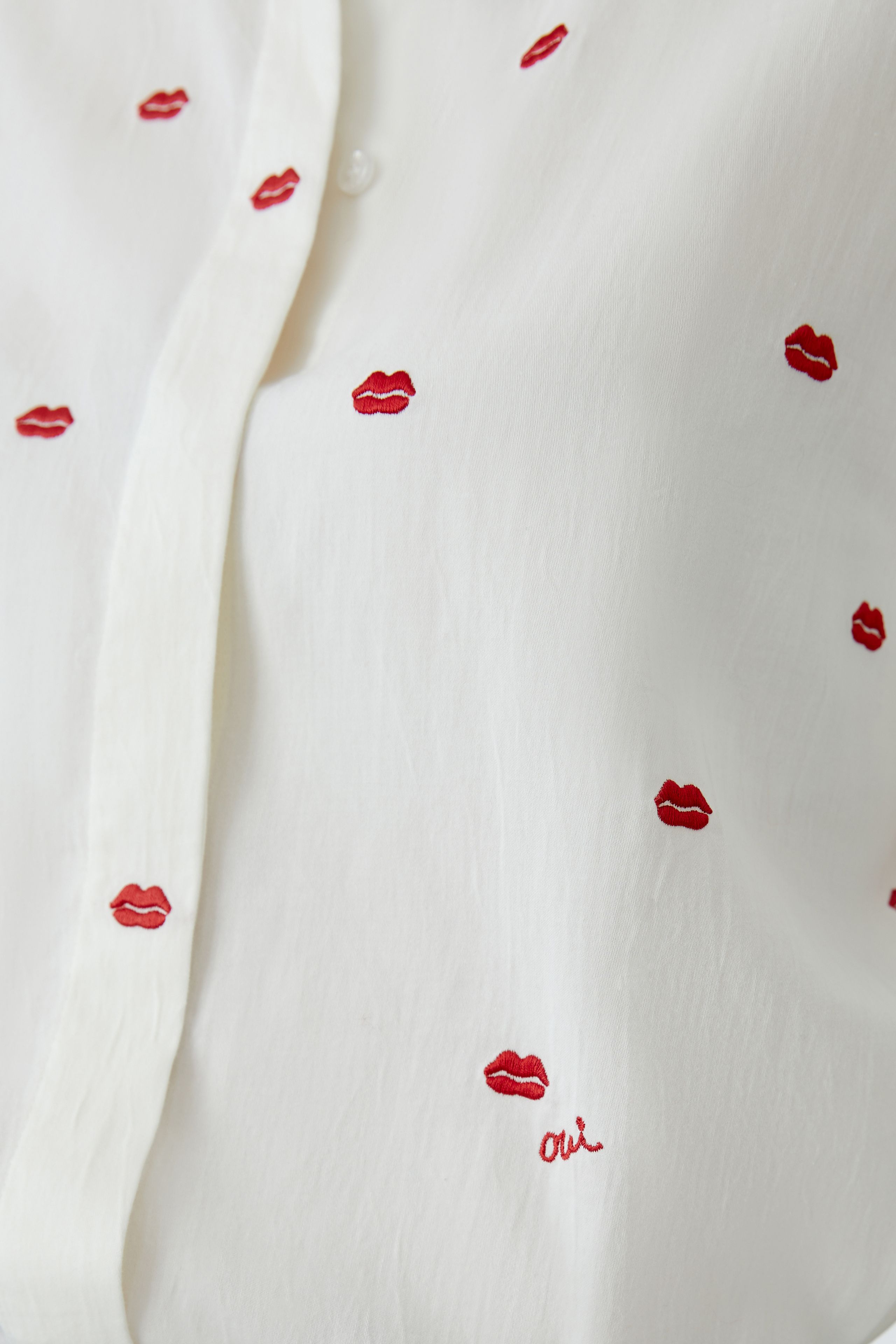 Oui - Red Lips Shirt