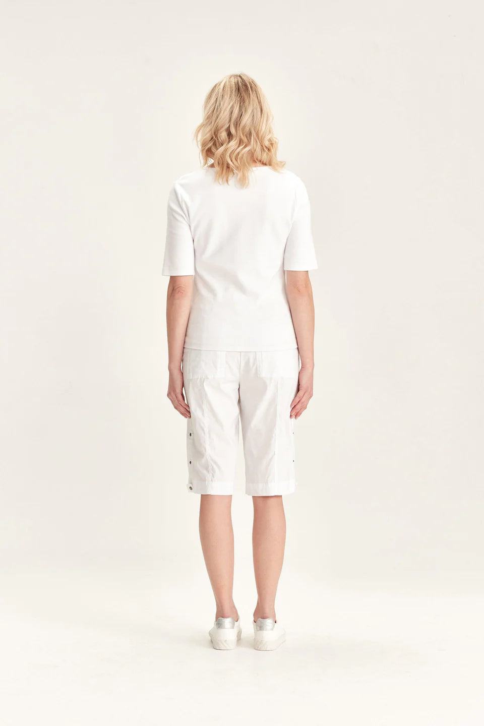 Verge - Acrobat Rolled Short - White
