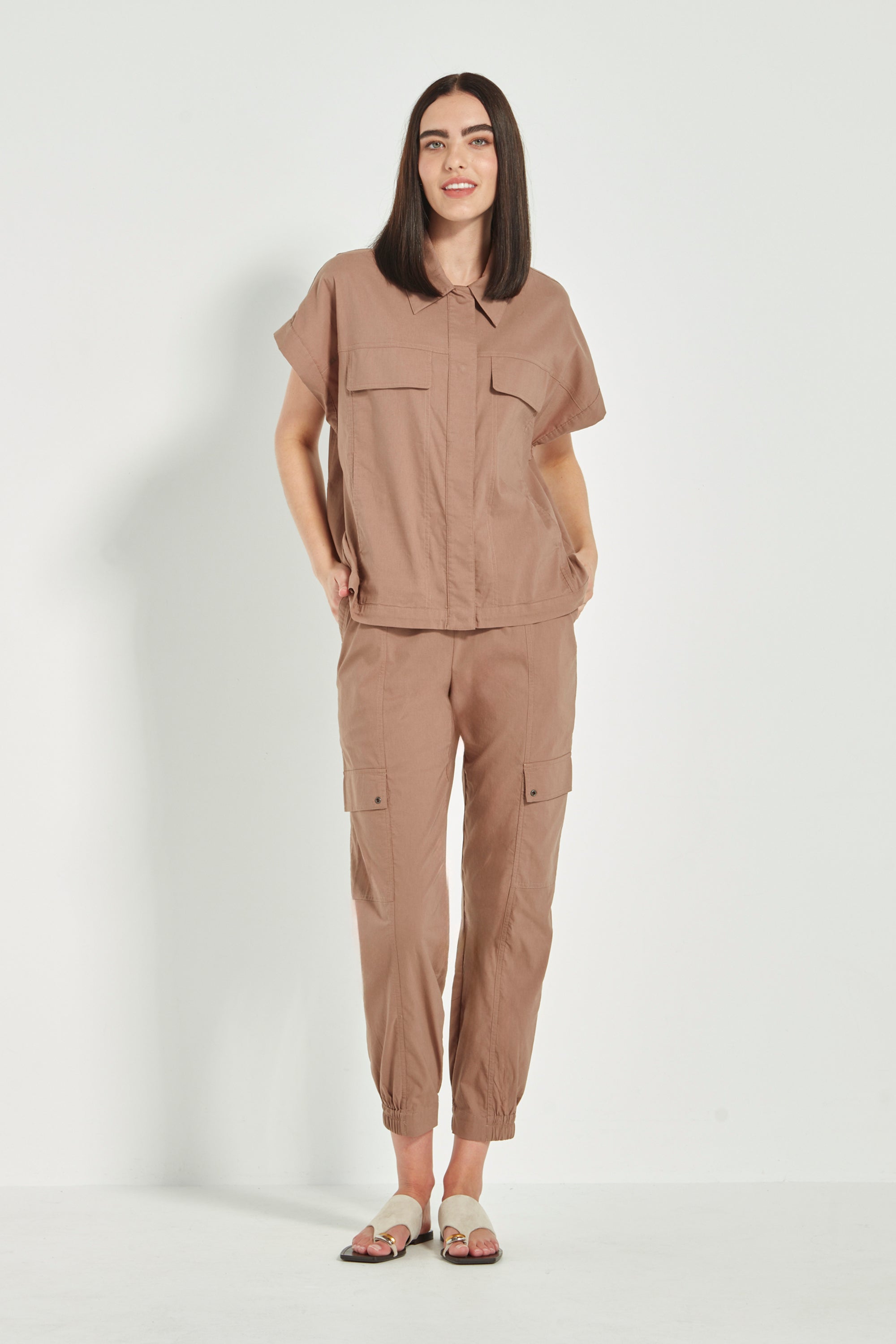 Verge - Acrobat History Pants in Mocha