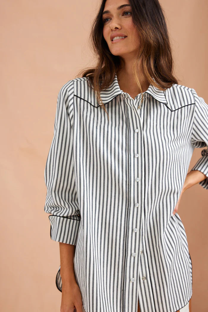 Binny - Shipwrecks Shirt