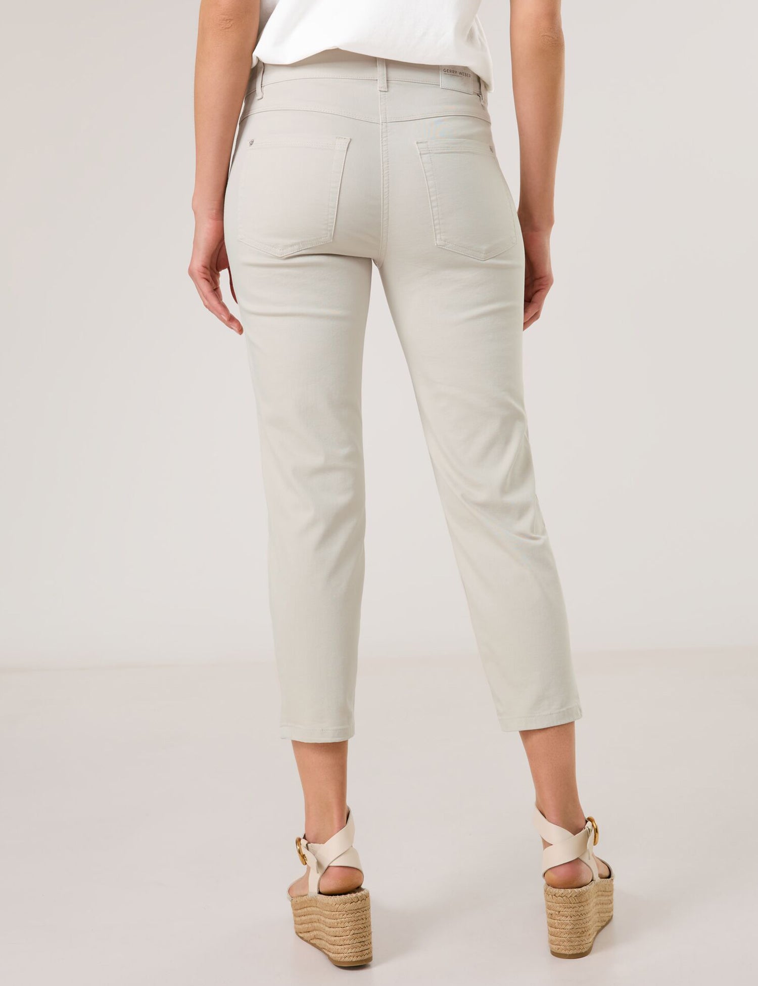 Gerry Weber - Soline Best4Me Cropped Beige Pant