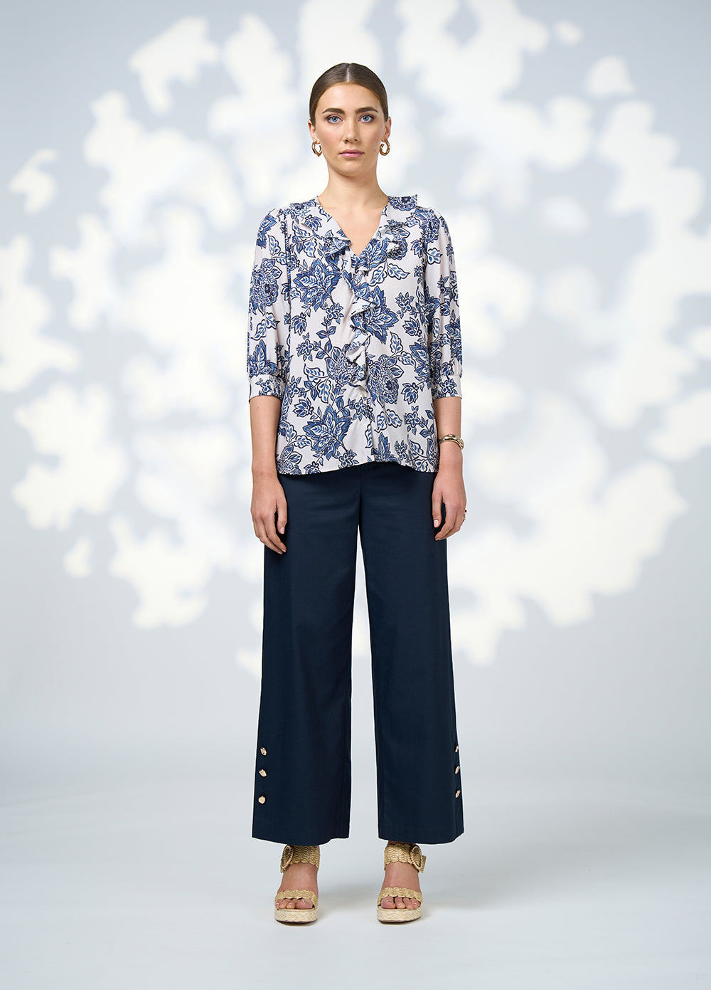 Loobies Story - Indie Blouse