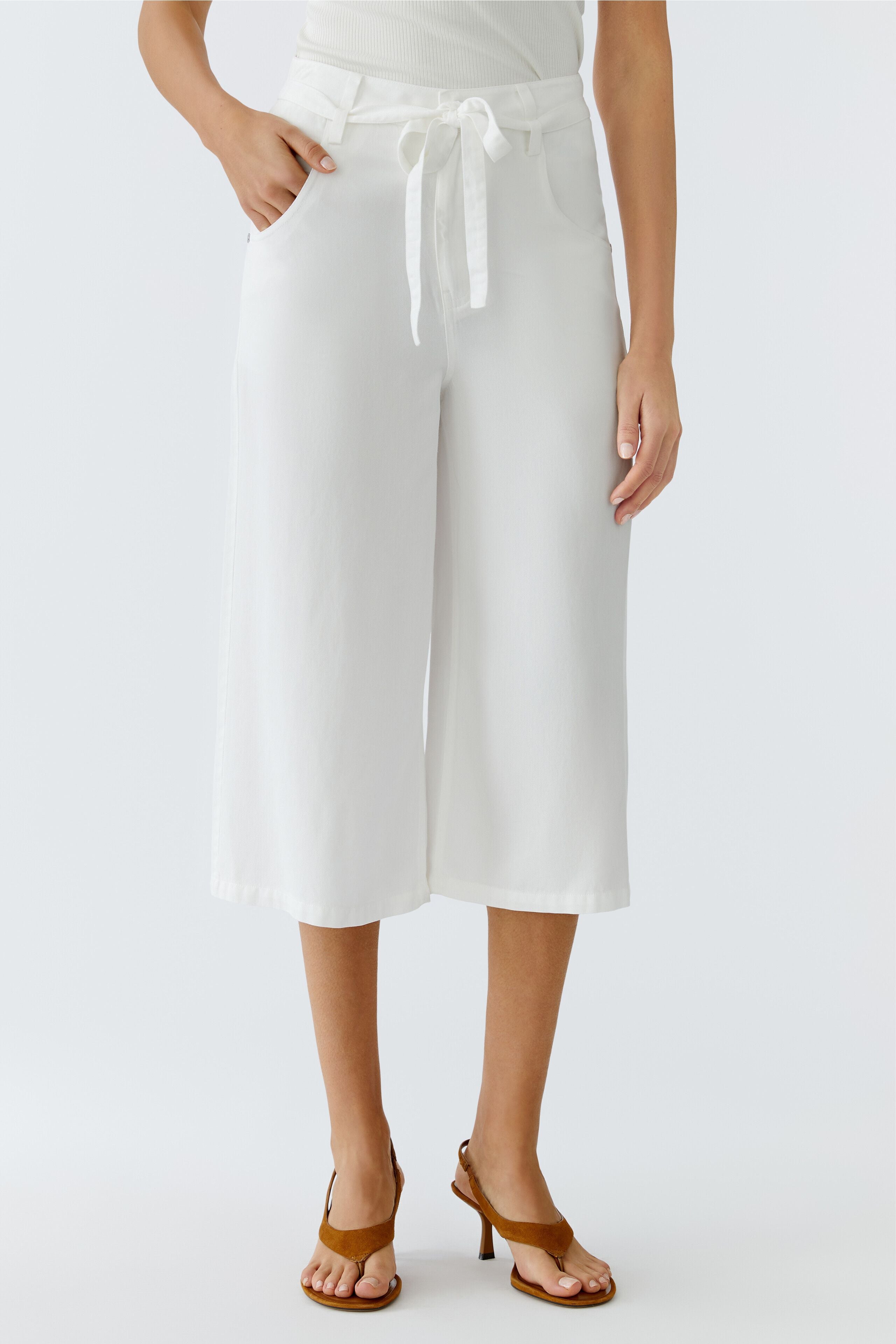 Oui Bermuda White Denim Shorts