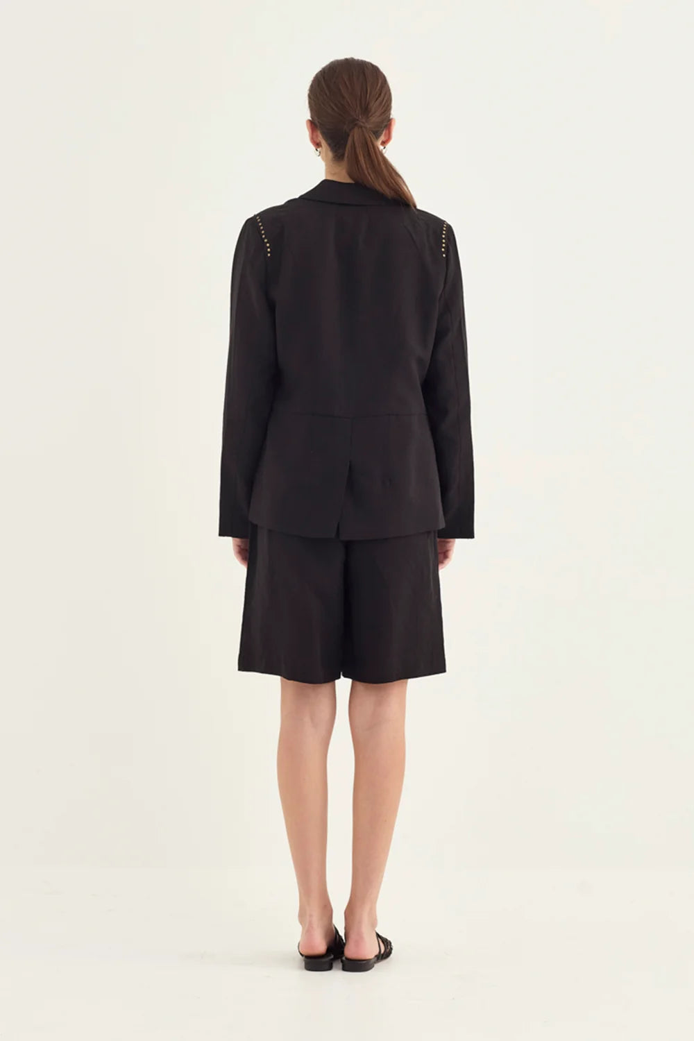 Verge Darling Shorts Black