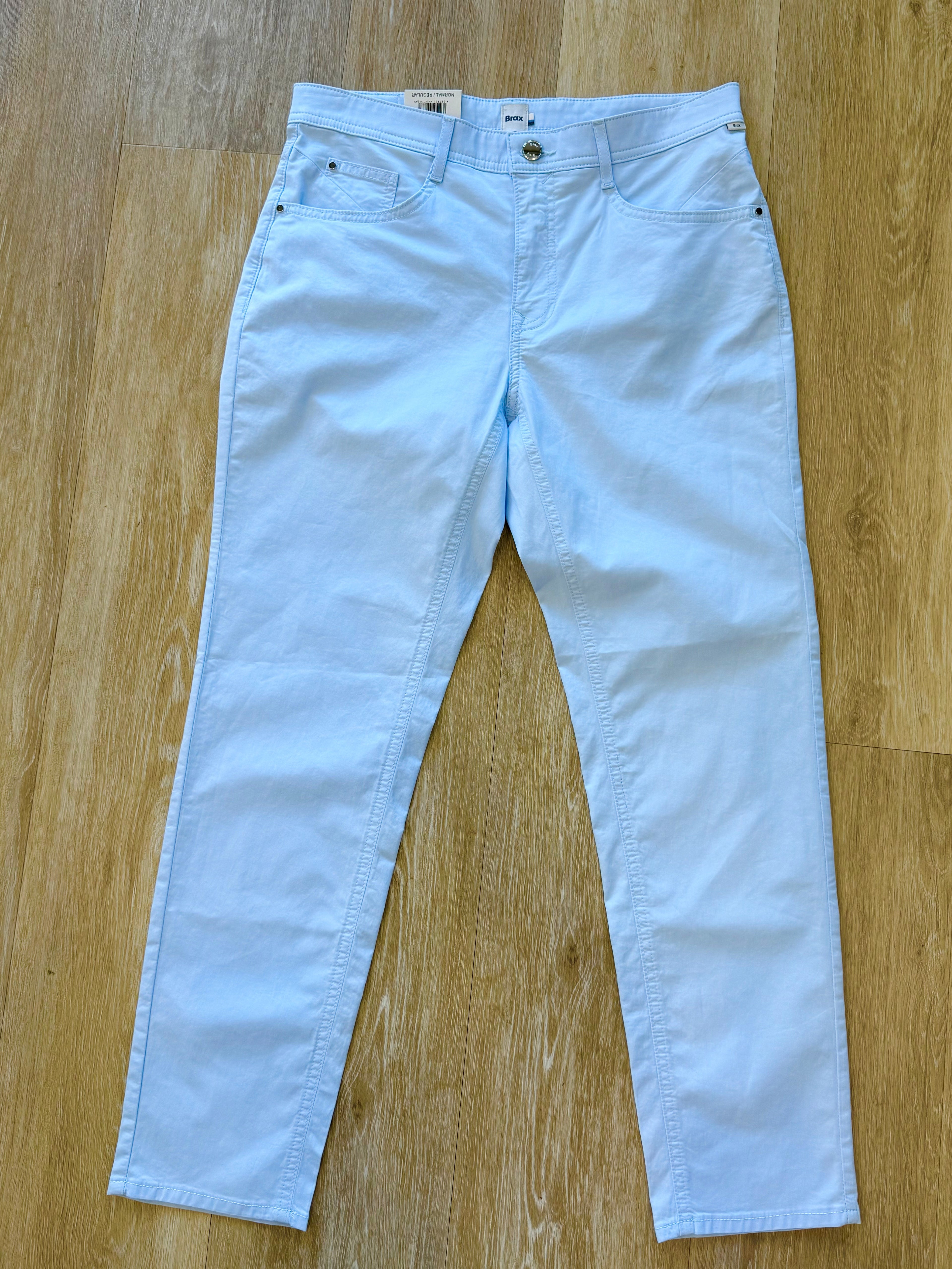 Brax - Mary S 7/8 Ultra Light- Pastel Blue