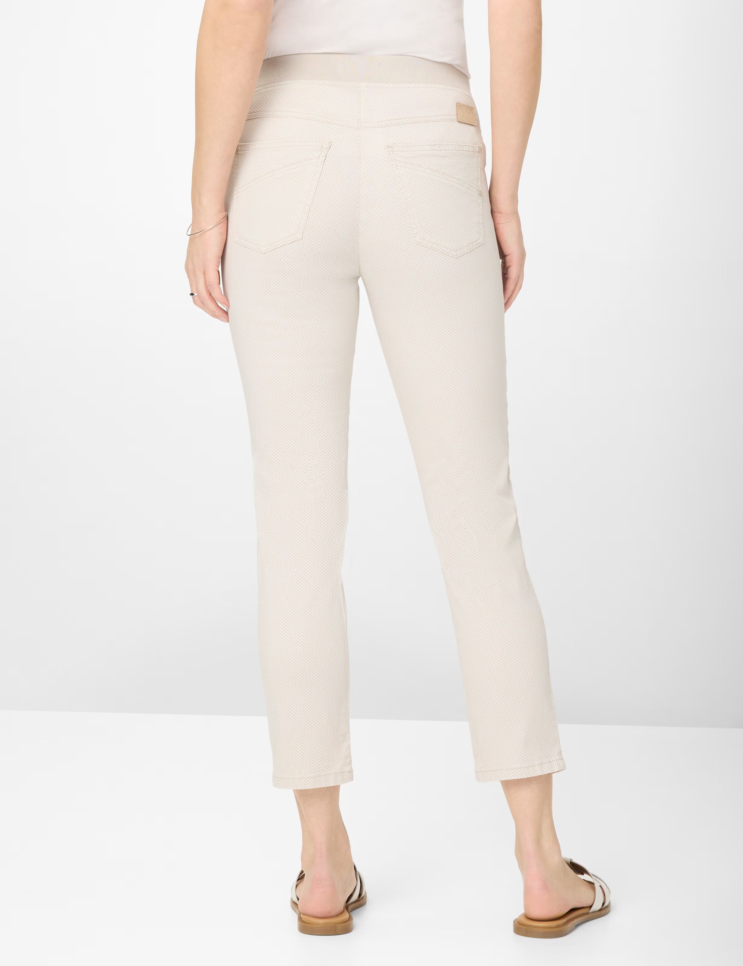 Brax Raphaela Pamina 6/8 Length- Beige and White Print