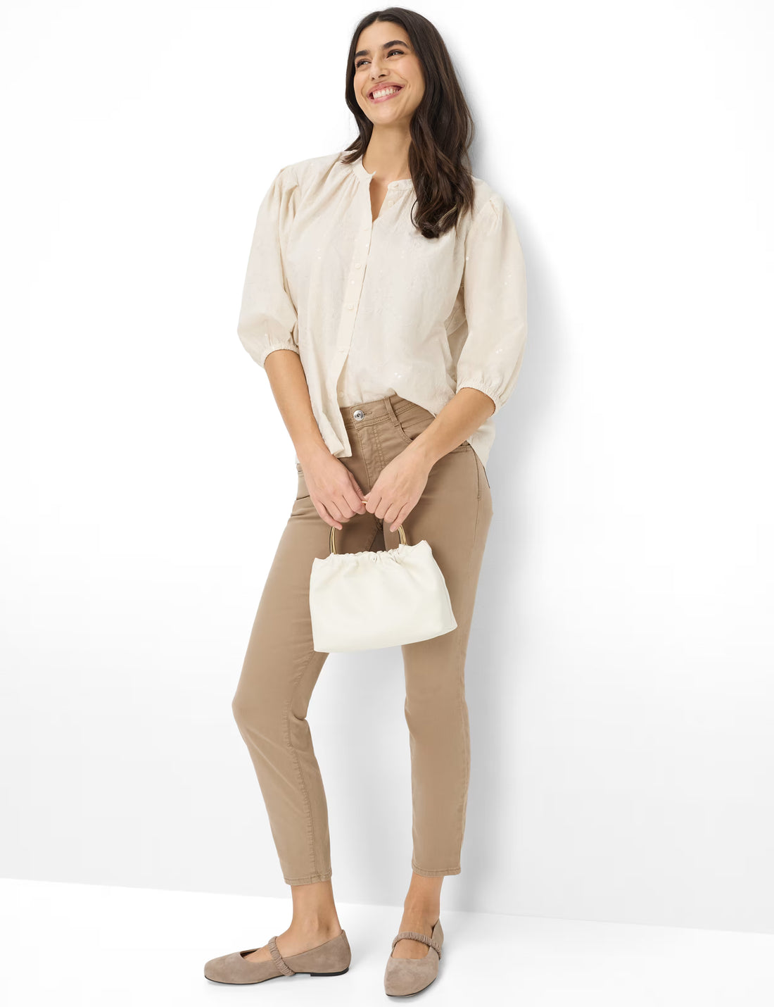 BRAX Shakira Free to Move Ultralight Light Brown Jeans