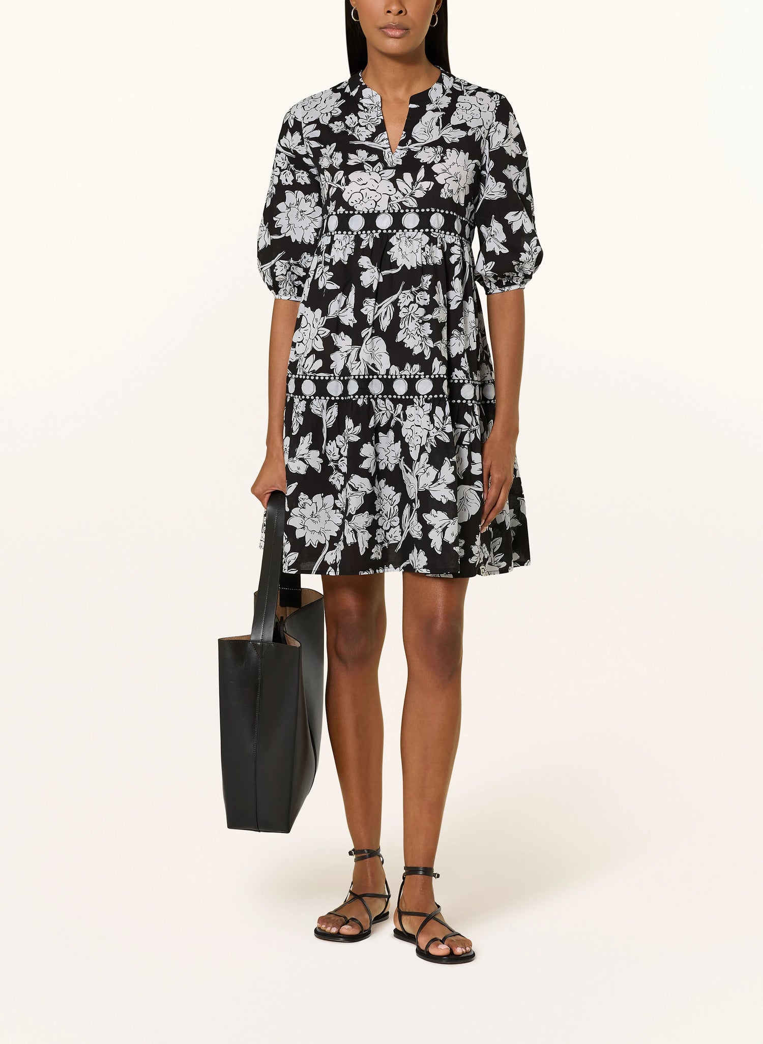 Emily Van Den Bergh - Black and White Flower Print Dress