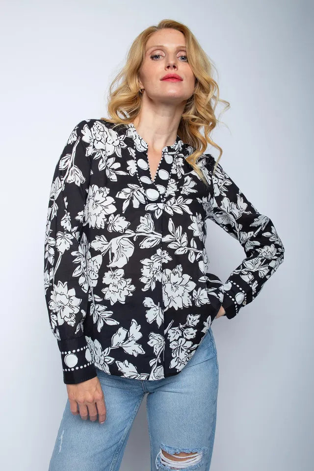 Emily Van Den Bergh - Black and White Flower Top
