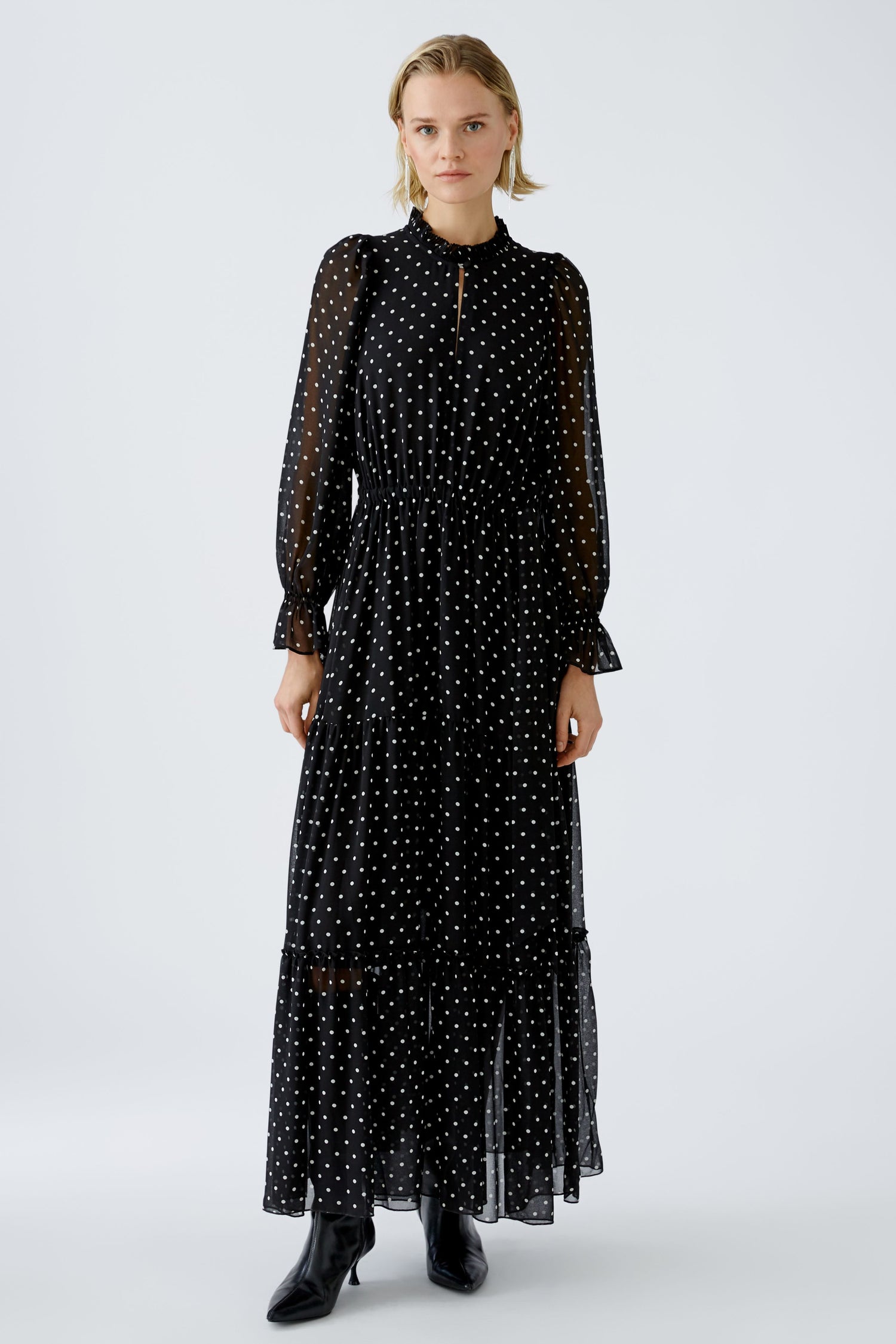Oui- Black and White Spot Maxi Dress