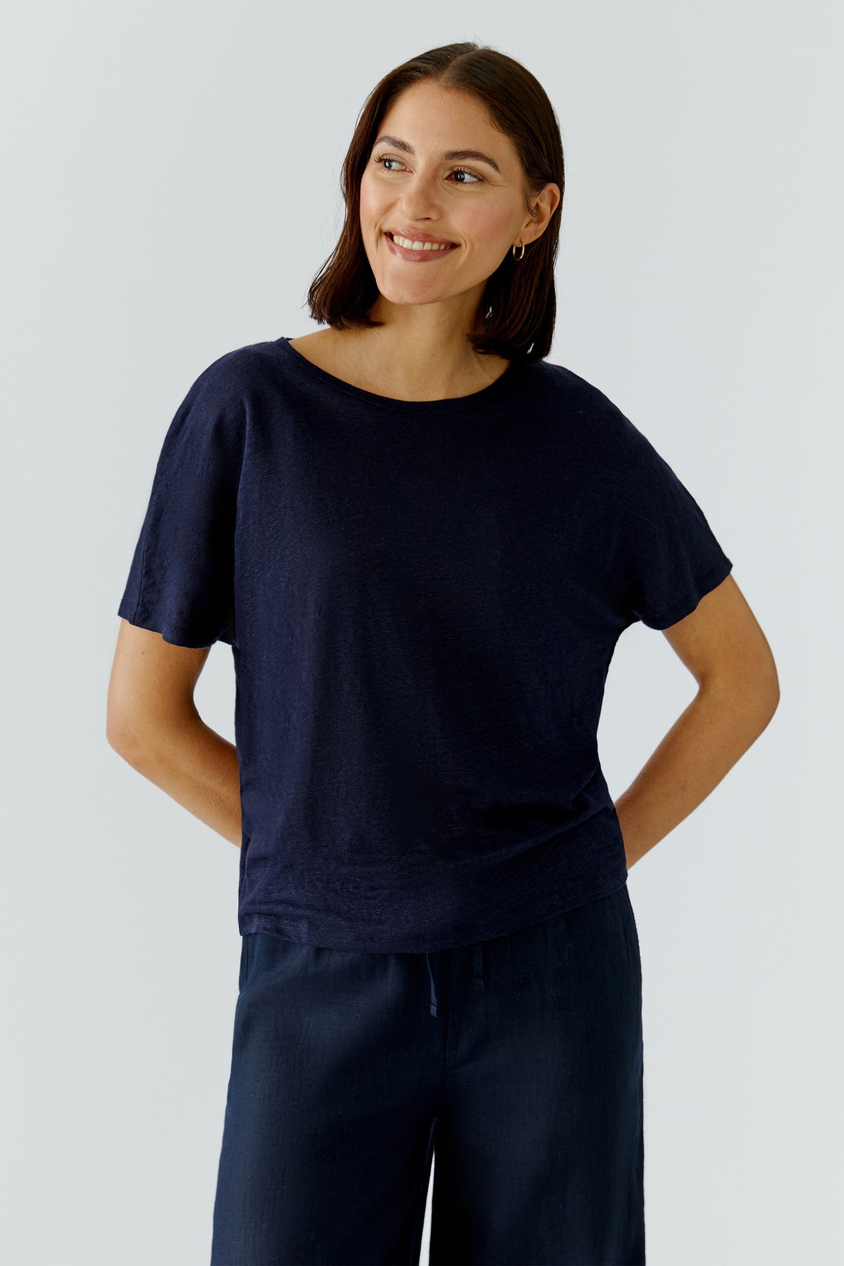 Oui - Navy Linen Top