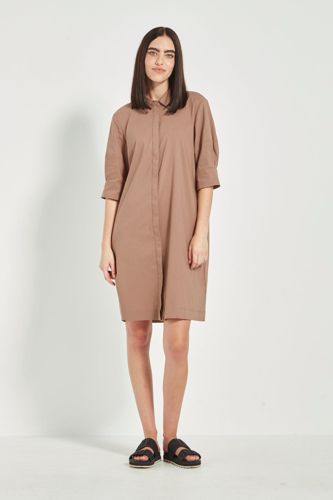 Verge - Acrobat Nori Dress in Mocha