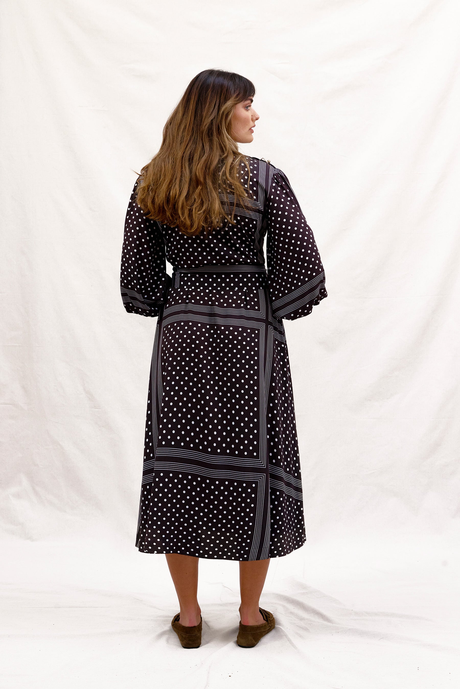 Binny - HOT  CHOCOLATE.   Dress.