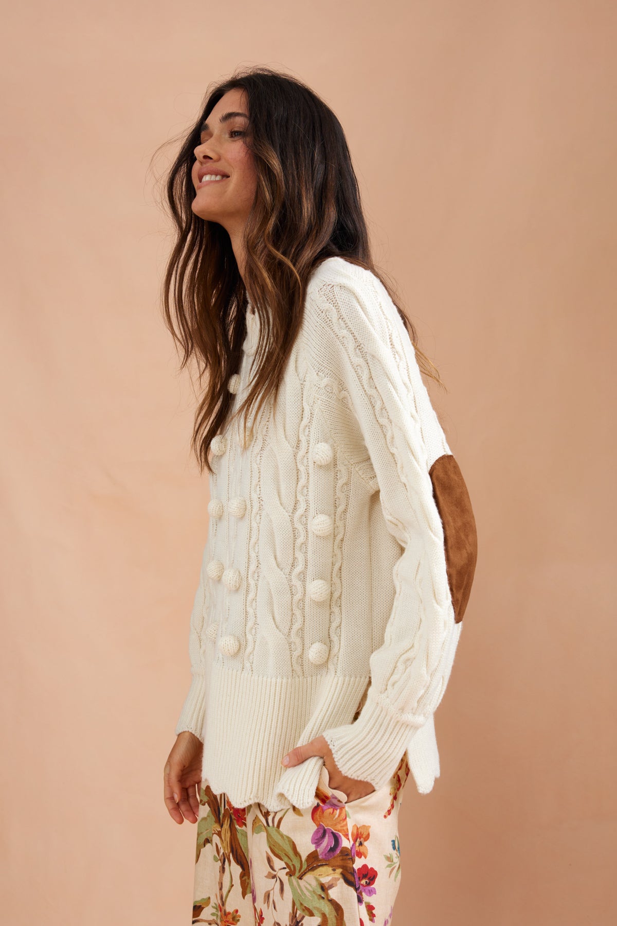 Binny - The Twelve Apostles Knit White