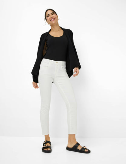 BRAX Shakira Free to Move Ultralight White Jeans