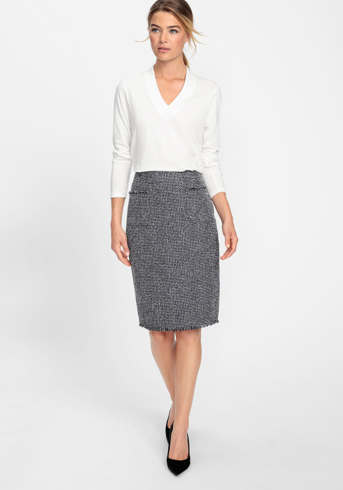 Olsen Black and Navy Woven Skirt