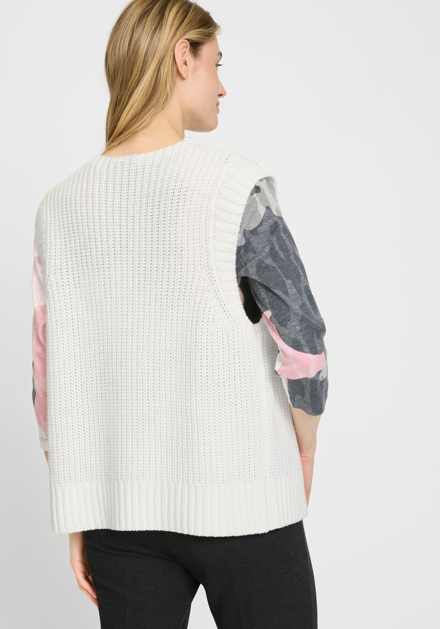 Olsen - White Knit Vest