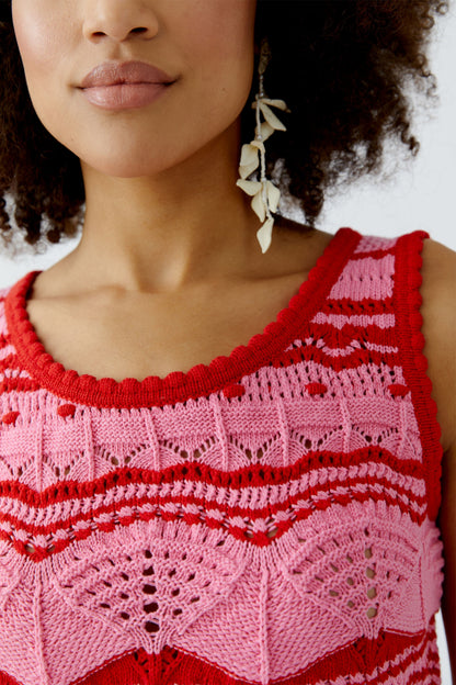 Oui  - Red and Pink Rose Knitted top