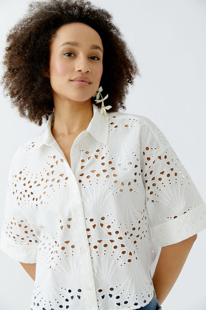 Oui- Crop cotton lace shirt