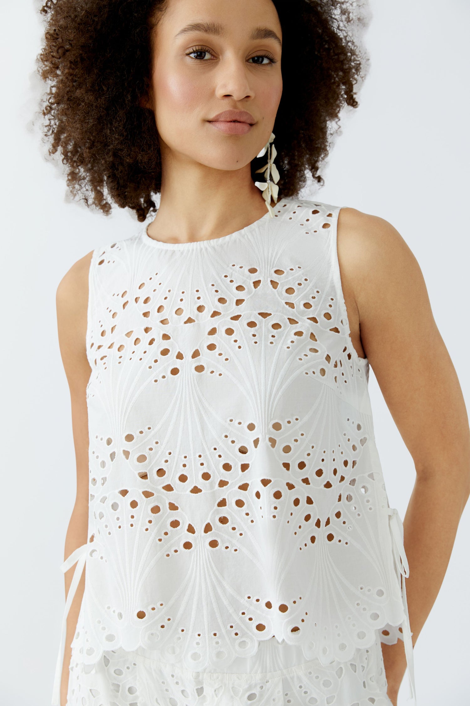 Oui- Cotton lace top with side ties
