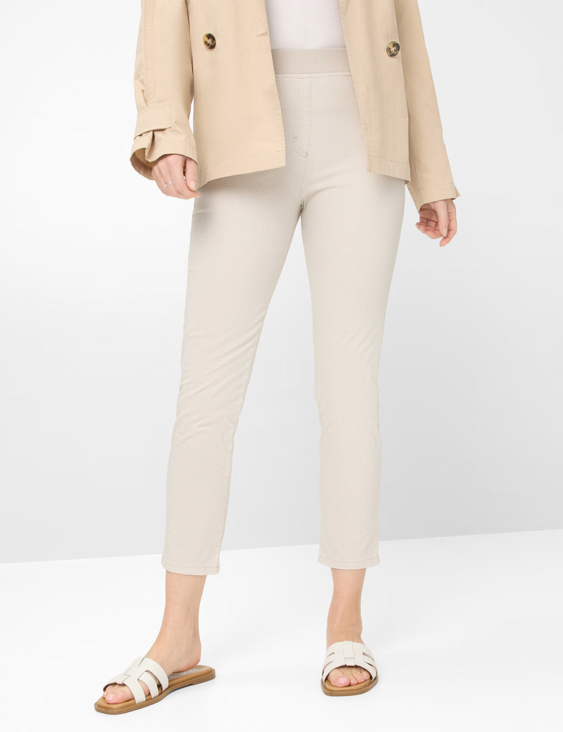 Brax Raphaela Pamina 6/8 Length- Beige and White Print