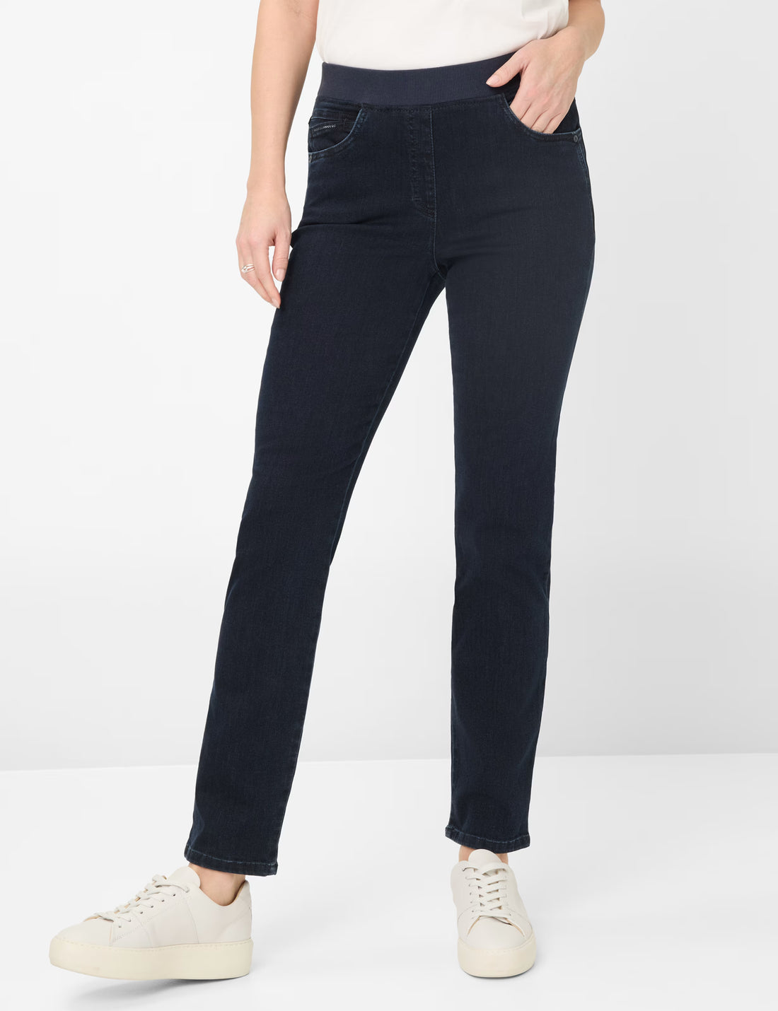 Brax - Pamina Pull on Pant -Dark Blue Denim
