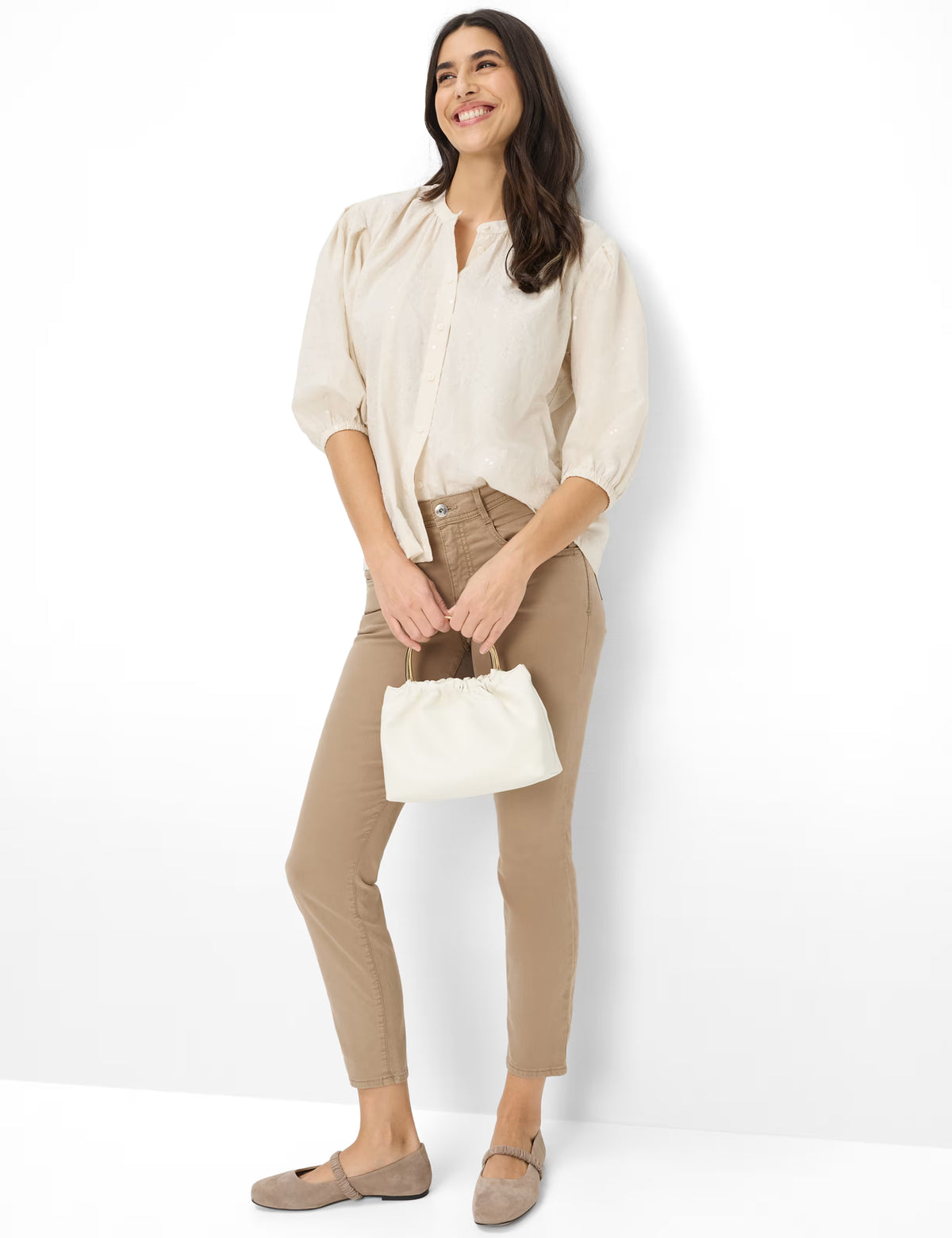 BRAX Shakira Free to Move Ultralight Light Brown Jeans